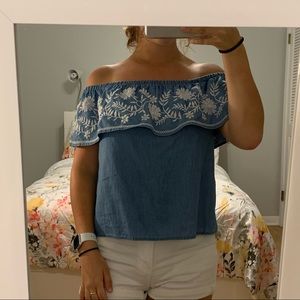Forever 21 Off shoulder blouse